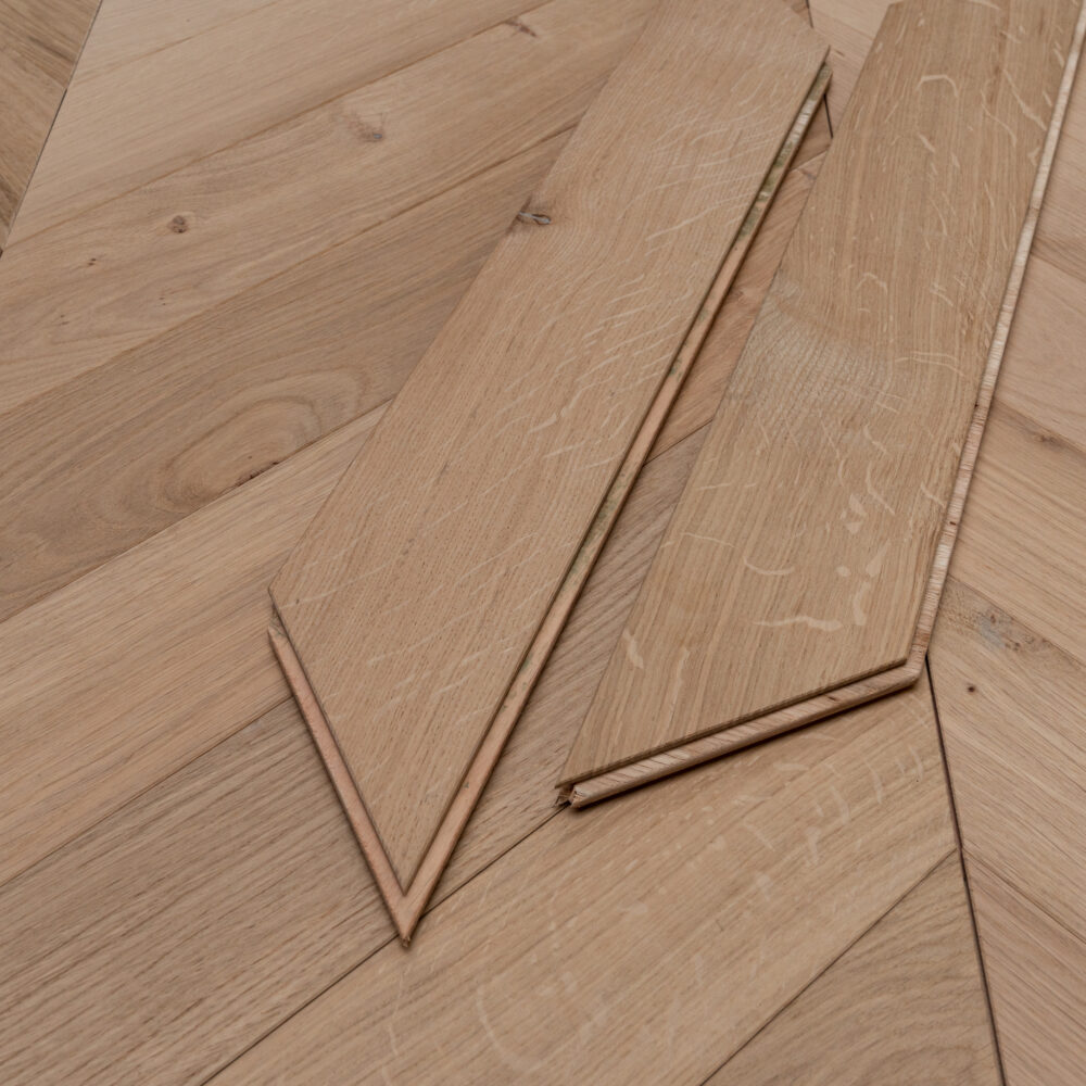 14/3 x 90mm Unfinished Chevron - Image 3