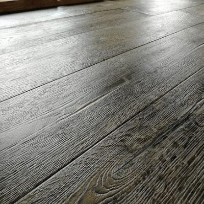 15/4 x 220mm Distressed Driftwood Grey - Image 2