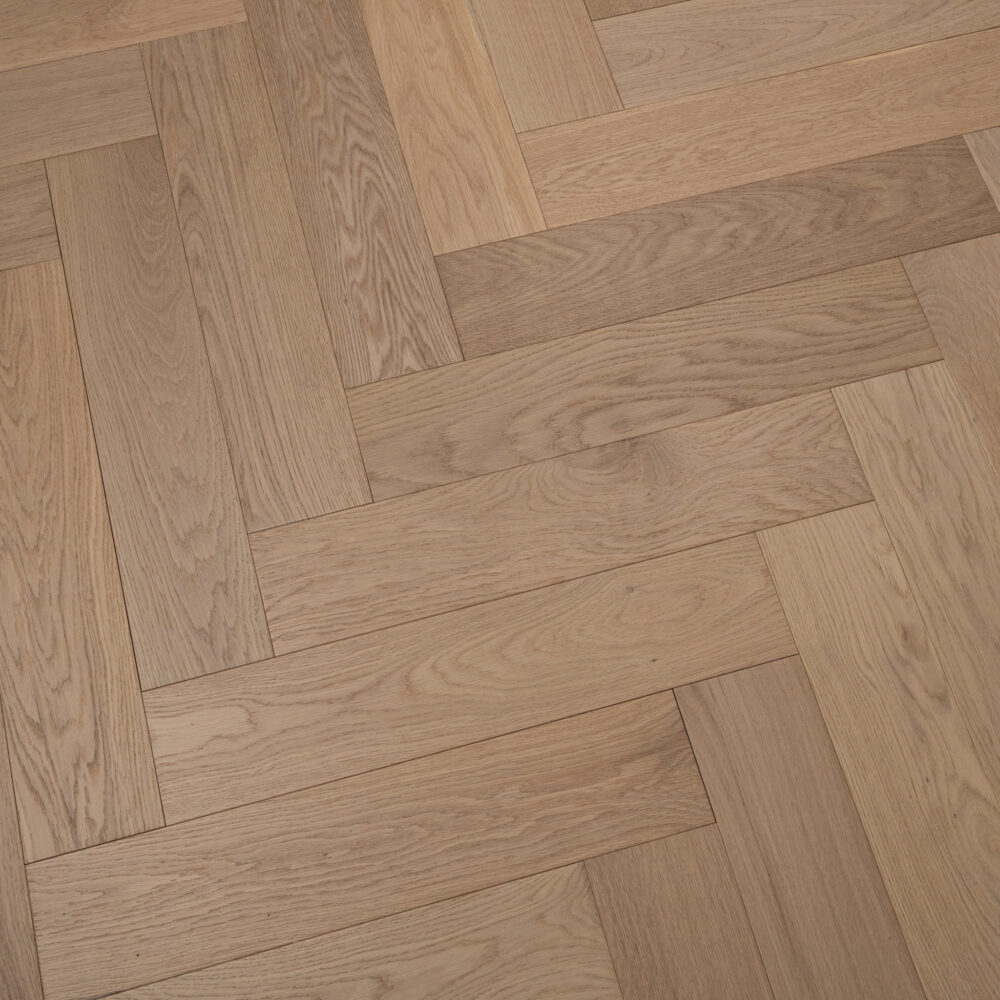 14/3 x 125mm Invisible Finish AB Grade Herringbone - Image 4