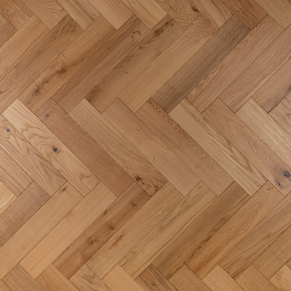 14/3 x 90mm Natural Brushed UV Oiled Herringbone - Image 3