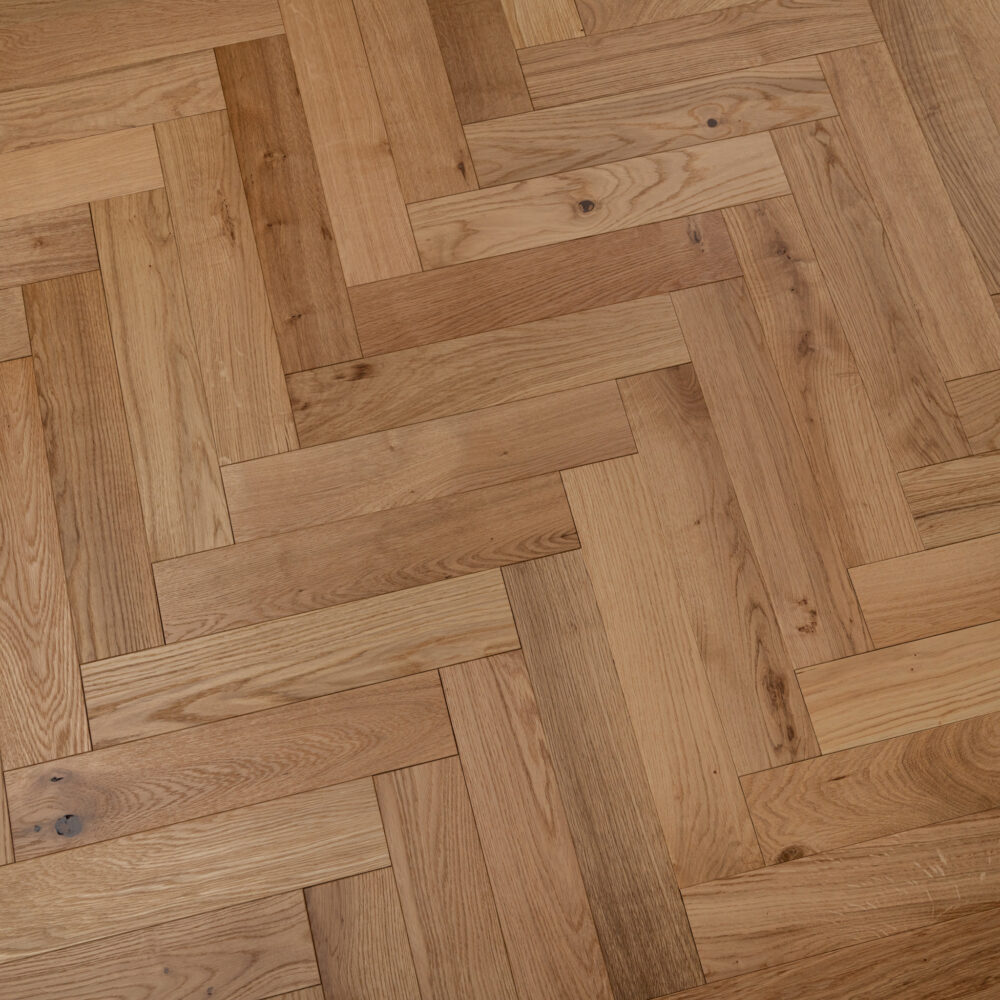 14/3 x 90mm Natural Brushed UV Oiled Herringbone