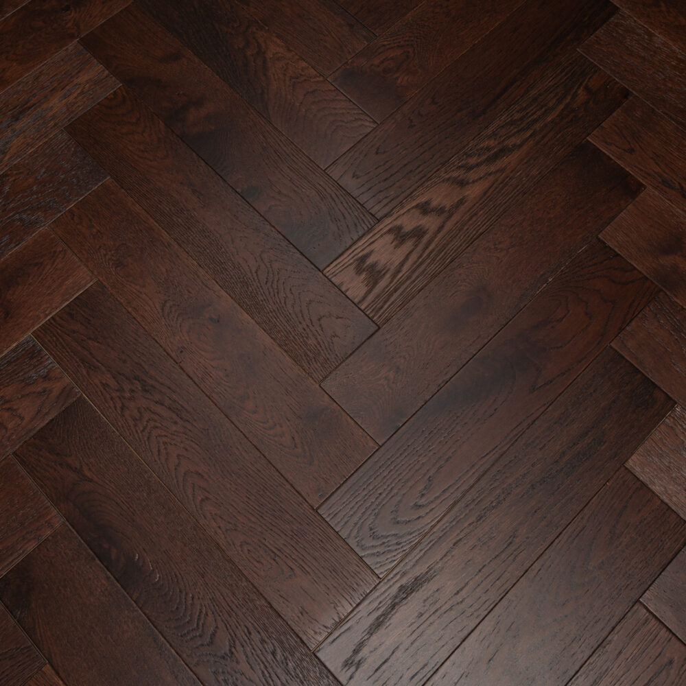 18/3 x 80mm Walnut Stained Herringbone - Image 4