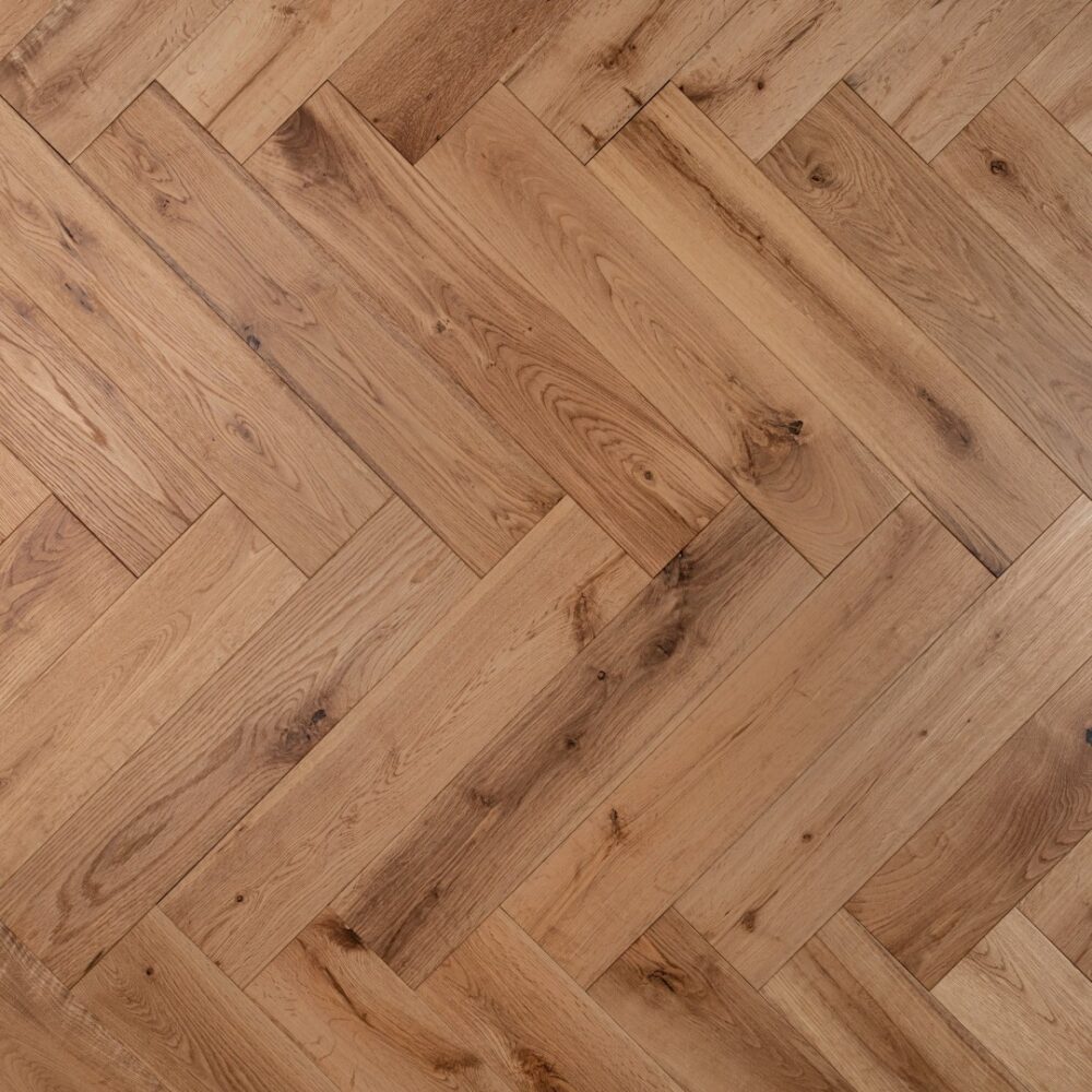 18/3 x 80mm Natural Brushed & Lacquered Herringbone - Image 6