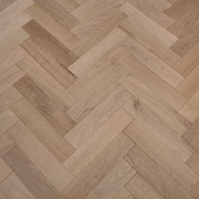 18/4 x 90mm Unfinished Oak Herringbone - Image 2
