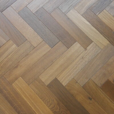 18/4 x 90mm Smoked Natural Oiled Herringbone - Image 4