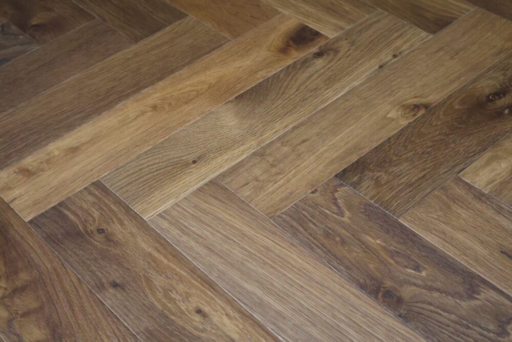 14/3 x 90mm Natural Smoked Dark Herringbone - Image 7