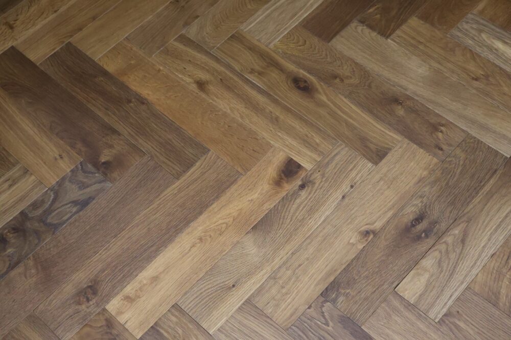 14/3 x 90mm Natural Smoked Dark Herringbone - Image 22