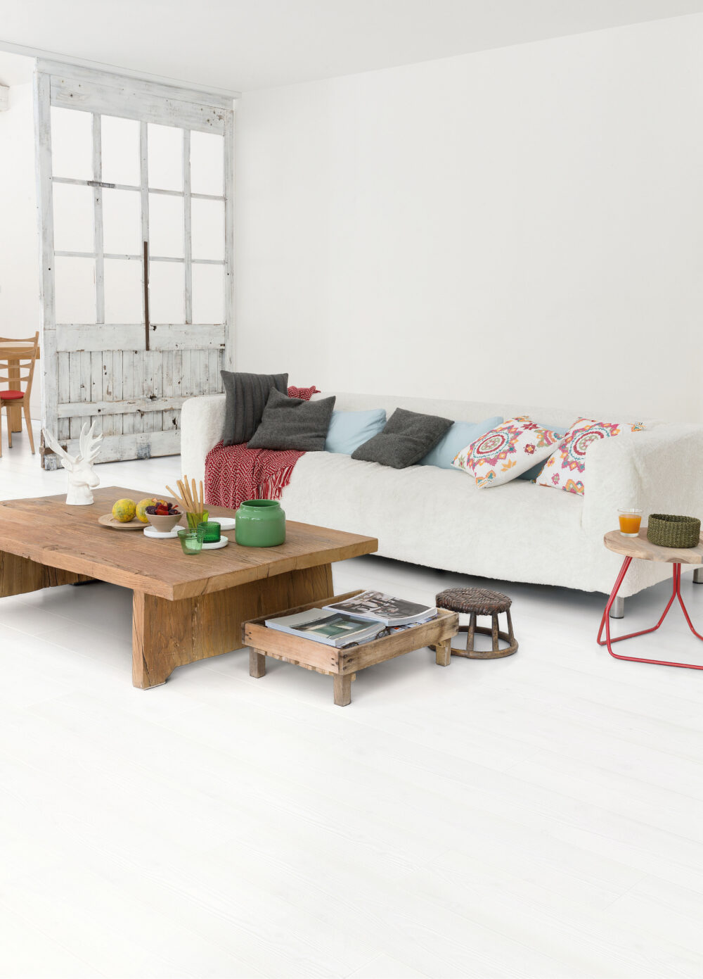 Quick-Step Impressive Ultra White Planks - Image 9