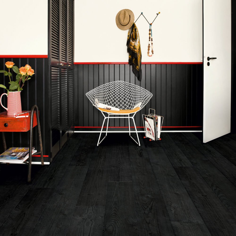 Quick-Step Impressive Burned Planks