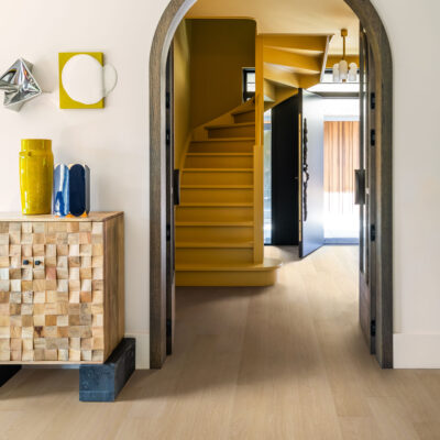 Quick-Step Impressive Ultra White Varnished Oak - Image 3