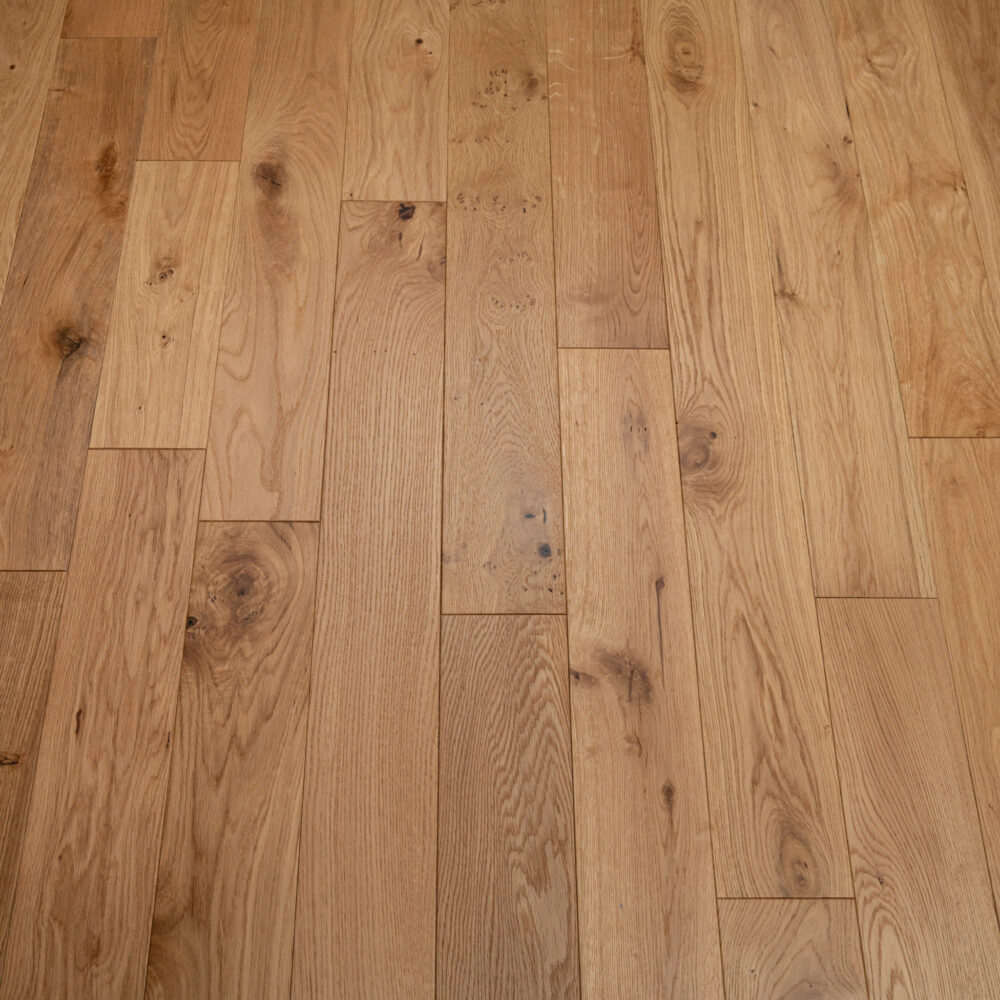 14/3 x 125mm Natural Oak Brushed & Lacquered - Image 4