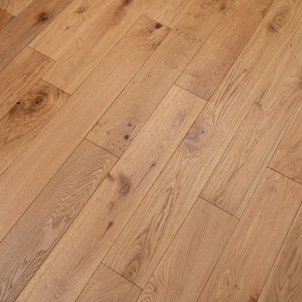 14/3 x 125mm Natural Oak Brushed & Lacquered