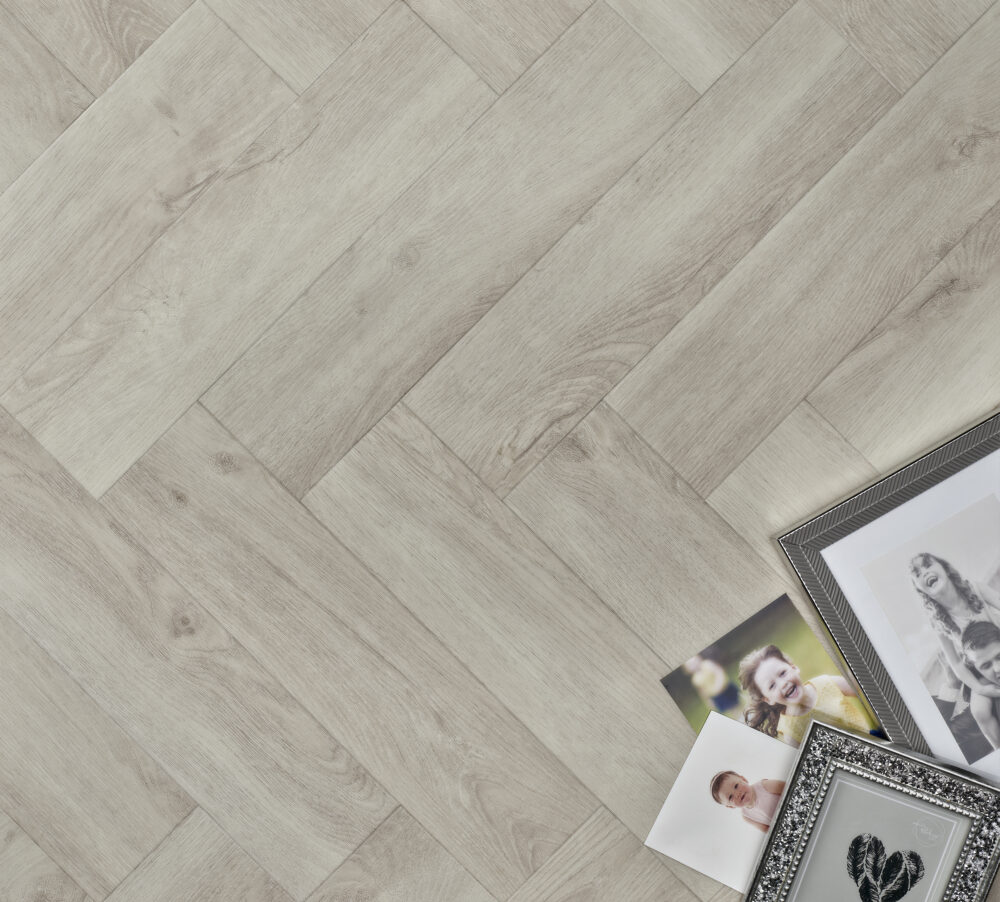 Elements LVT Herringbone White Ash