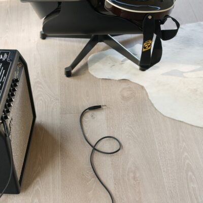 Quick-Step LARGO White Vintage Oak - Image 7