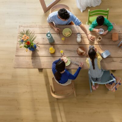 Quick-Step Bloom Brushed Oak Honey - Image 14
