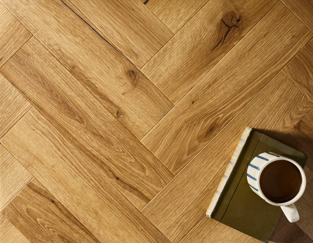 Textures LVT Herringbone Honey Oak
