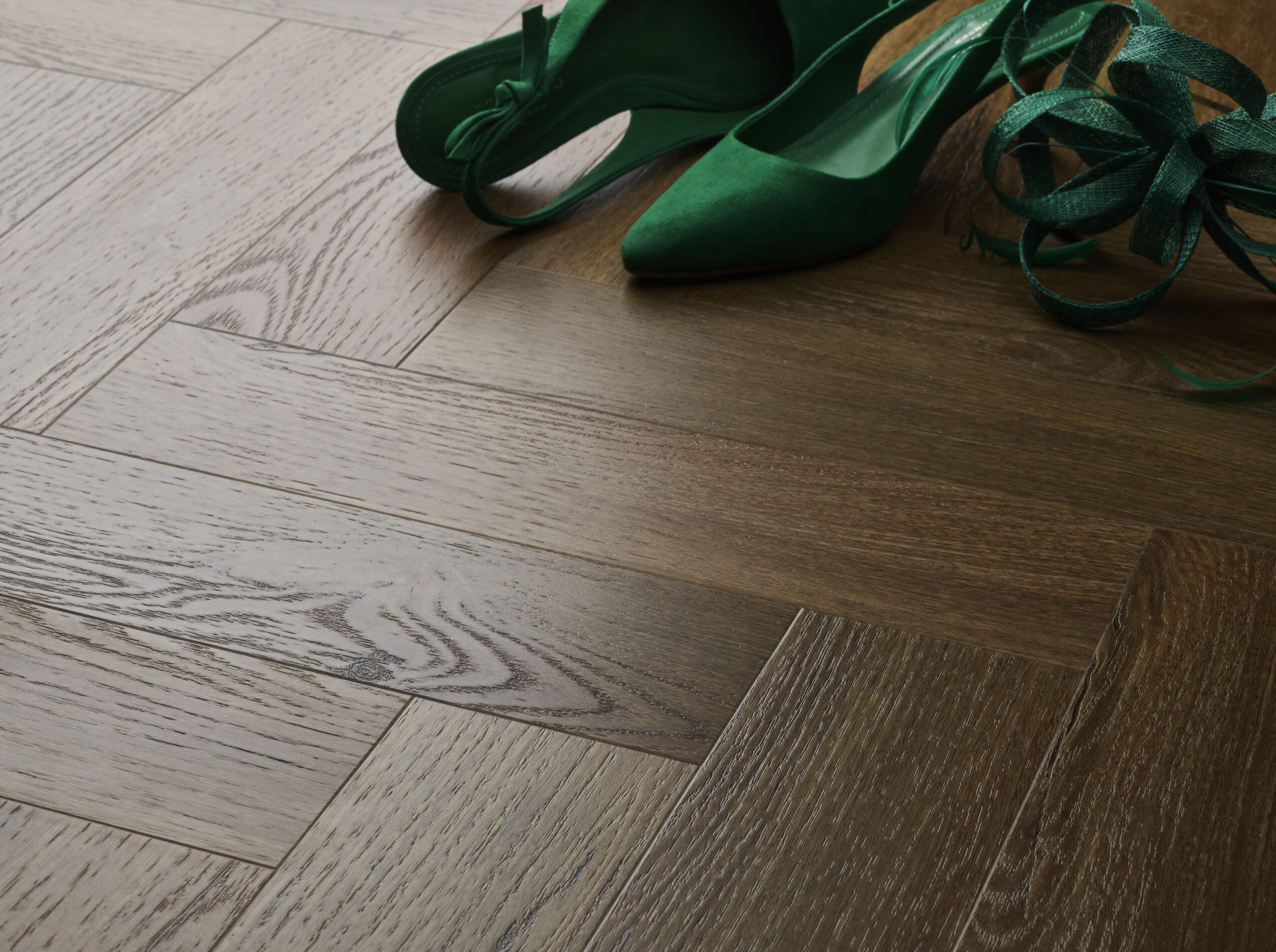 Textures LVT Herringbone Aged Oak - Image 5