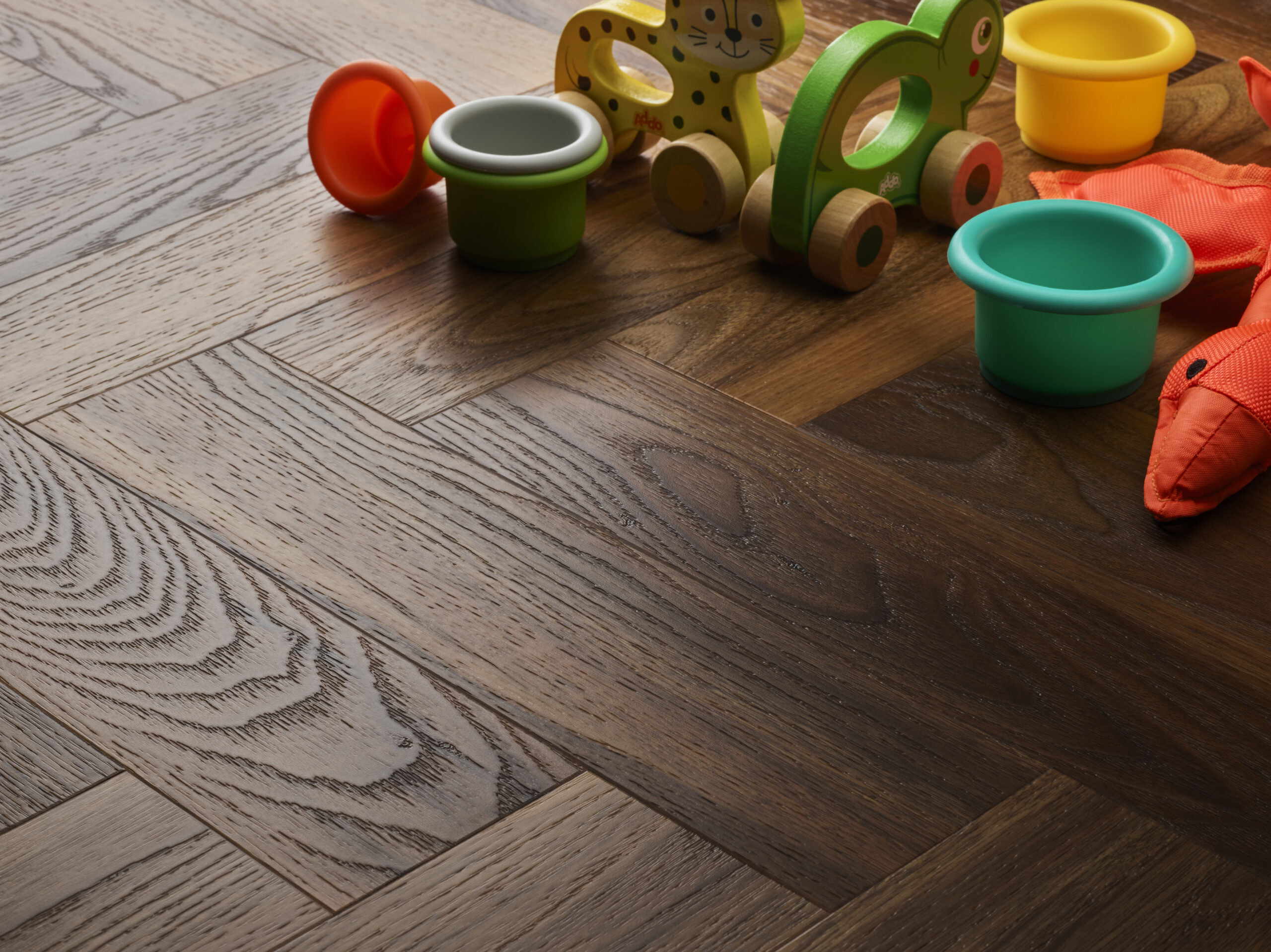 Textures LVT Herringbone Warm Walnut - Image 8